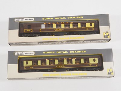 Lot 373 - A pair of WRENN OO gauge Pullman coaches...