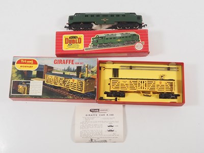 Lot 380 - A pair of OO gauge items comprising a HORNBY...