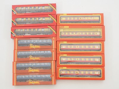 Lot 389 - A group of HORNBY OO gauge passenger coaches...