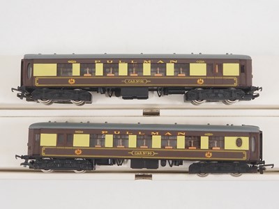Lot 433 - A WRENN OO gauge W3006/7 2-car Brighton Belle...