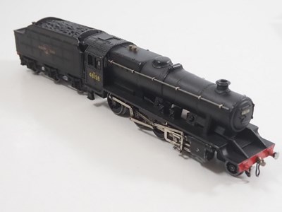 Lot 446 - A pair of HORNBY DUBLO OO gauge 3-rail steam...
