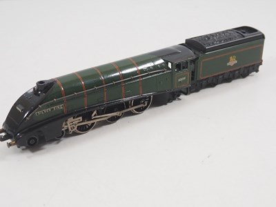 Lot 446 - A pair of HORNBY DUBLO OO gauge 3-rail steam...