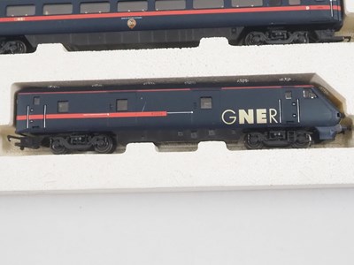 Lot 458 - A HORNBY OO gauge R1012 GNER 225 passenger...