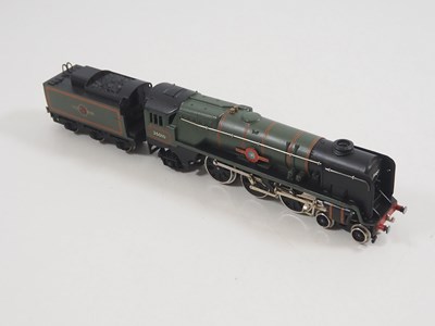 Lot 529 - A WRENN OO Gauge W2297 Bulleid Pacific steam...