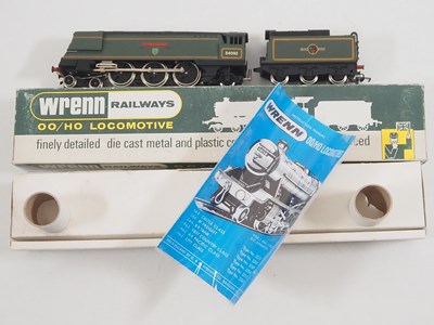 Lot 530 - A WRENN OO gauge W2266AX Bulleid Pacific steam...