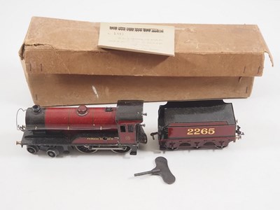 Lot 542 - A BASSETT-LOWKE O gauge clockwork freelance...