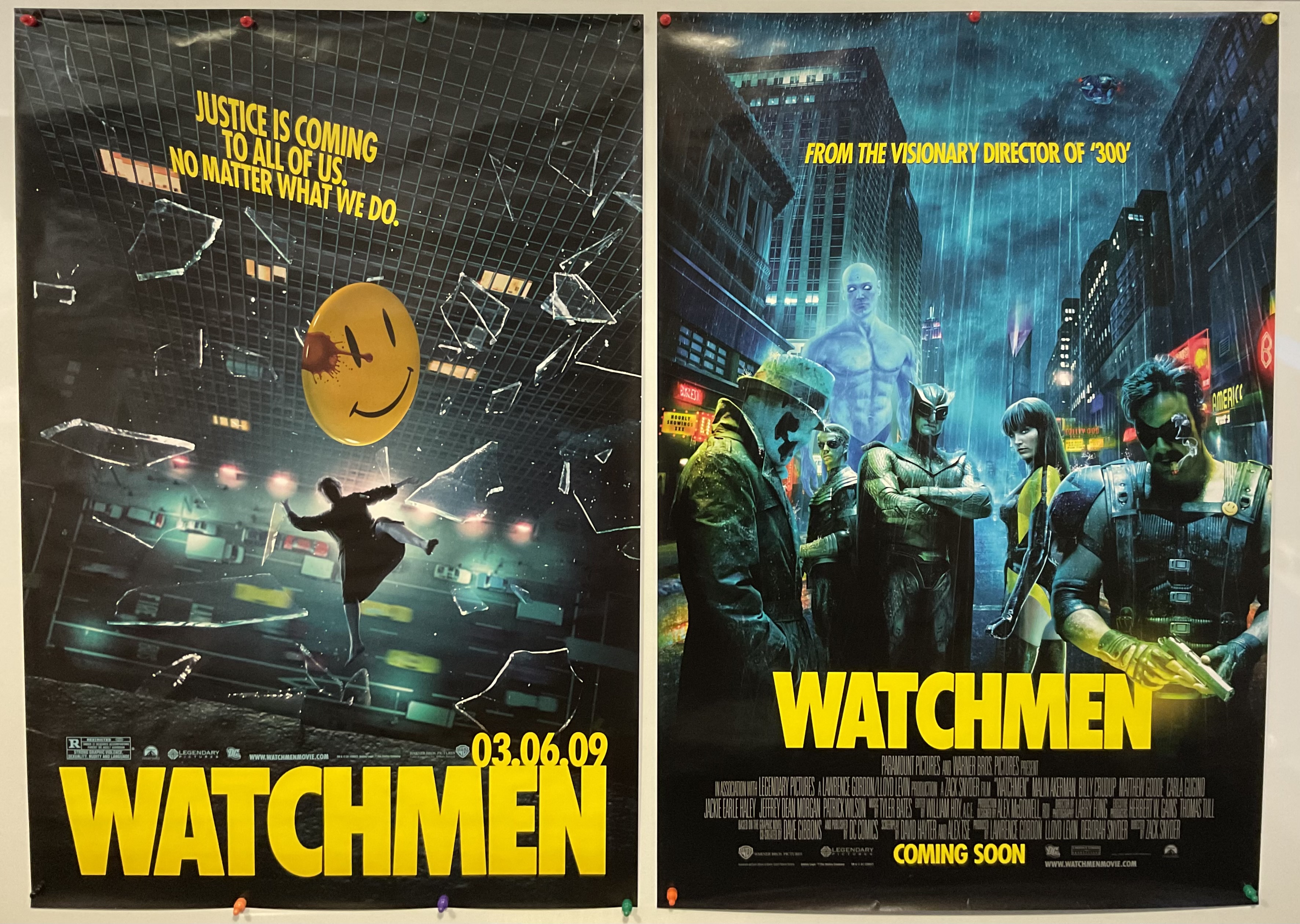 Lot 304 - WATCHMEN (2009) 3 copies of the 'Justice