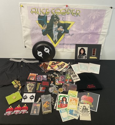 Lot 432 - A selection of ALICE COOPER music memorabilia...