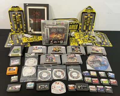 Lot 499 - An assortment of retro gaming items comprising...