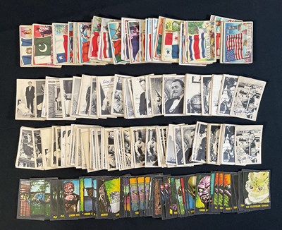 Lot 485 - A collection of trading cards comprising OUTER...