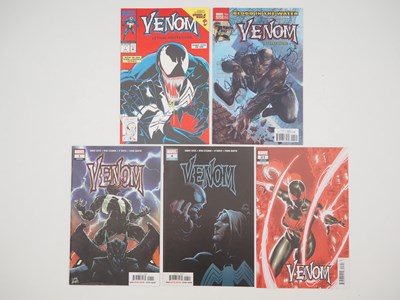 Lot 34 - VENOM LOT (5 in Lot) - Includes VENOM: LETHAL...