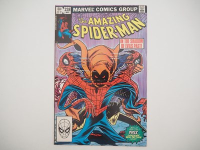 Lot 48 - AMAZING SPIDER-MAN #238 - (1983 - MARVEL) -...