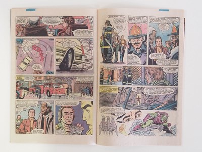 Lot 324 - AMAZING SPIDER-MAN #238 - (1983 - MARVEL) -...