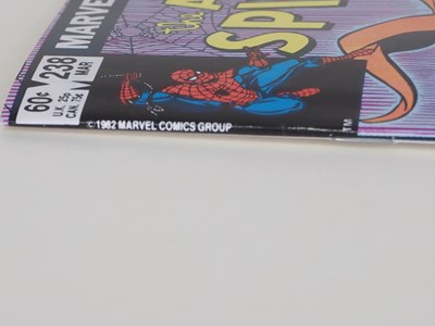 Lot 324 - AMAZING SPIDER-MAN #238 - (1983 - MARVEL) -...
