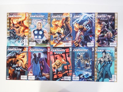 Lot 349 - ULTIMATE FANTASTIC FOUR #21 to 30 (10 in Lot) -...