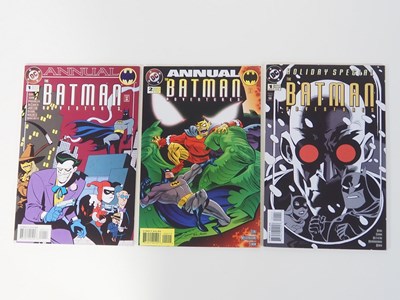 Lot 362 - BATMAN ADVENTURES: ANNUAL #1 & 2 + HOLIDAY...