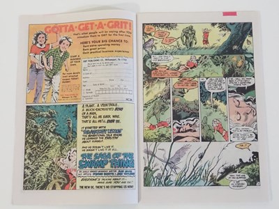 Lot 386 - SWAMP THING #25 (1984 - DC) First cameo...