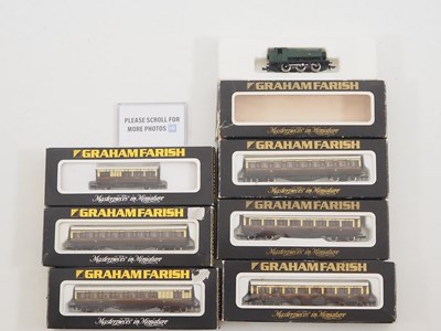 Lot 8 - A group of GRAHAM FARISH N gauge rolling stock...