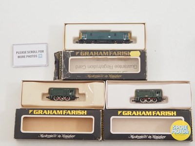 Lot 24 - A pair of GRAHAM FARISH N gauge class 08...