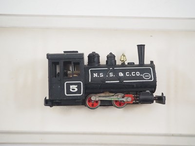 Lot 50 - A group of ROCO/MINITRAINS HOe scale rolling...