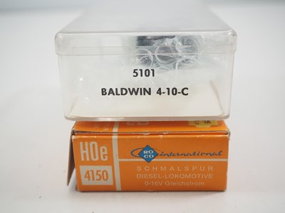 Lot 50 - A group of ROCO/MINITRAINS HOe scale rolling...
