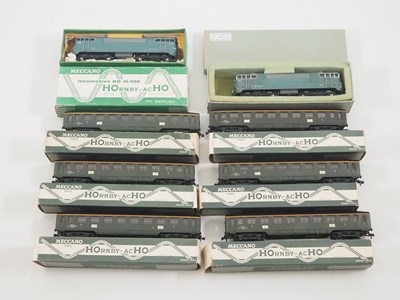 Lot 53 - A group of HORNBY ACHO HO gauge French outline...