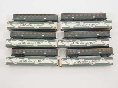 Lot 53 - A group of HORNBY ACHO HO gauge French outline...