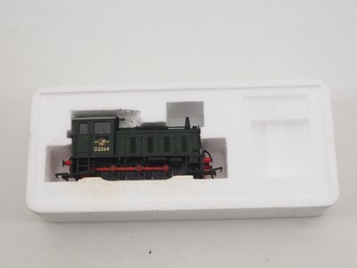 Lot 70 - A pair of BACHMANN OO gauge diesel locomotives...