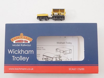 Lot 70 - A pair of BACHMANN OO gauge diesel locomotives...