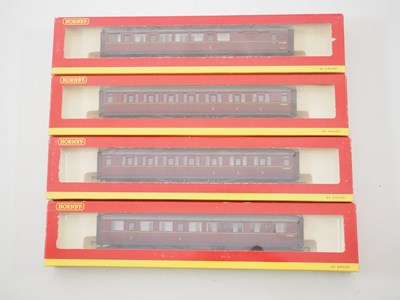 Lot 73 - A group of HORNBY OO gauge passenger coaches...