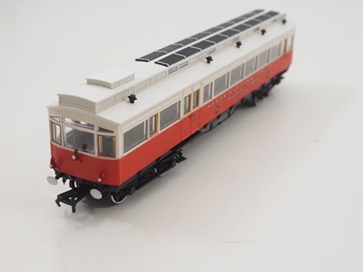 Lot 84 - A RAILS OF SHEFFIELD (by HELJAN) OO gauge...