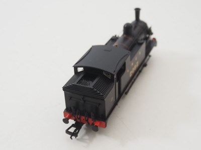 Lot 86 - A BACHMANN OO gauge 35-253Z Class G5 steam...