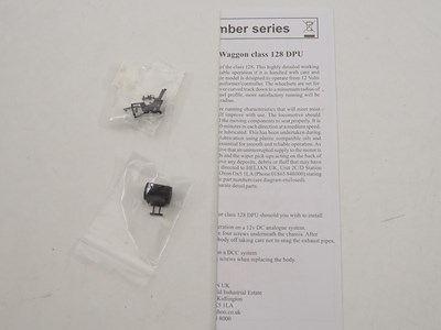 Lot 89 - A HELJAN OO gauge 89211 Class 128 DPU in Royal...