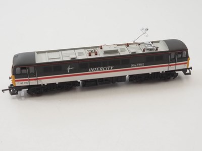 Lot 91 - A group of HORNBY OO gauge electric...