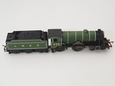 Lot 92 - A pair of HORNBY OO gauge LNER steam locos...