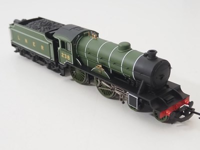 Lot 92 - A pair of HORNBY OO gauge LNER steam locos...