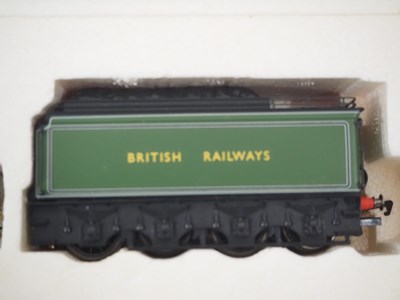 Lot 133 - A HORNBY OO gauge R2168 'The Yorkshire Pullman'...