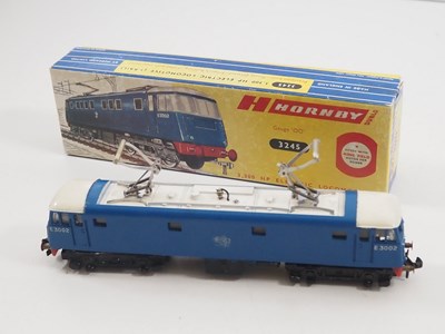 Lot 229 - A HORNBY DUBLO OO gauge 3245 3-rail AL-1...