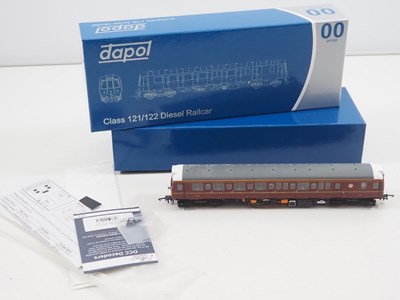 Lot 262 - A DAPOL OO gauge 4D-009-HAT06 class 121 diesel...