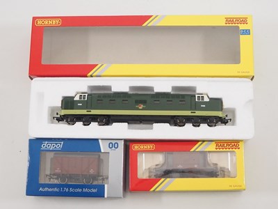 Lot 264 - A HORNBY OO gauge R3497 class 55 Deltic diesel...