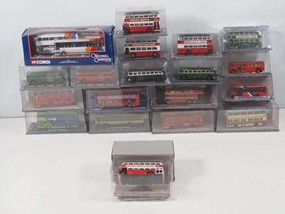 Lot 362 - A large group of diecast 1:76 scale buses by...