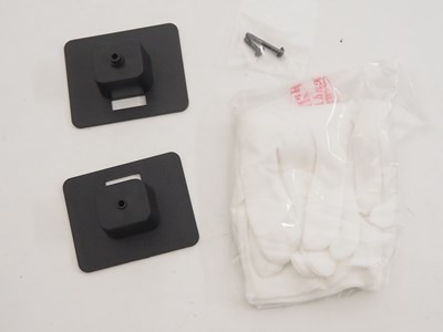 Lot 398 - A GMP G1201307 1/12 scale diecast Ford GT40...