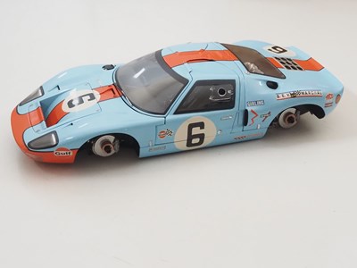 Lot 400 - A GMP 12073 1/12 scale diecast Ford GT40 1969...