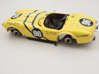 Lot 402 - A GMP G1202610 1/12 scale Shelby Cobra 289...