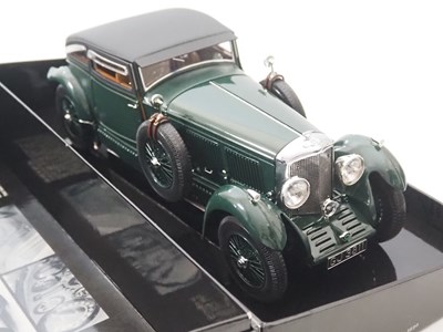 Lot 406 - A MINICHAMPS 1/18 scale diecast Bentley 6.5...
