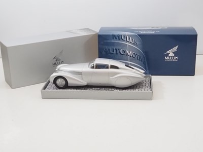 Lot 408 - A MINICHAMPS (Mullin Automotive Museum) 1/18...