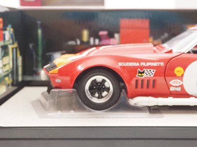 Lot 428 - A CAROUSEL 1 4606 1/18 scale diecast Corvette...