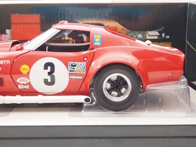 Lot 428 - A CAROUSEL 1 4606 1/18 scale diecast Corvette...