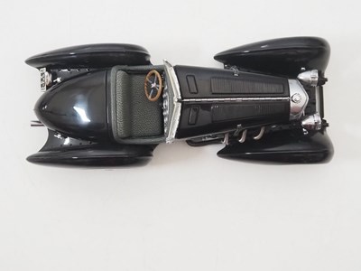 Lot 432 - A CMC M-001 1/24 scale M-001 Mercedes Benz SSK...