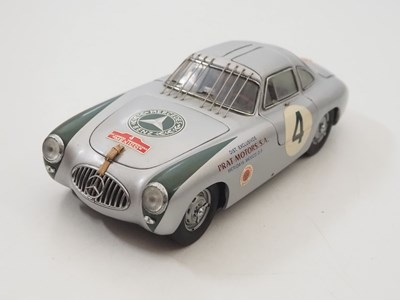Lot 433 - A CMC M-017 1/24 scale diecast Mercedes 300SL...
